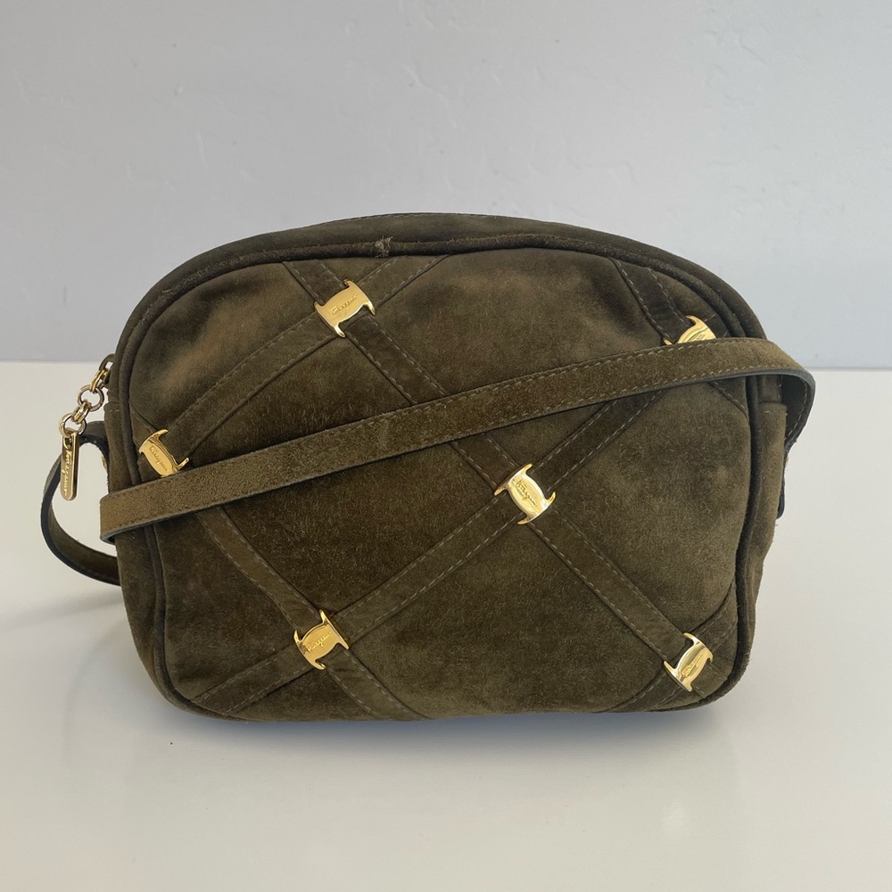Auth VTG FERRAGAMO Green Suede Crossbody Bag - Picture 1 of 11